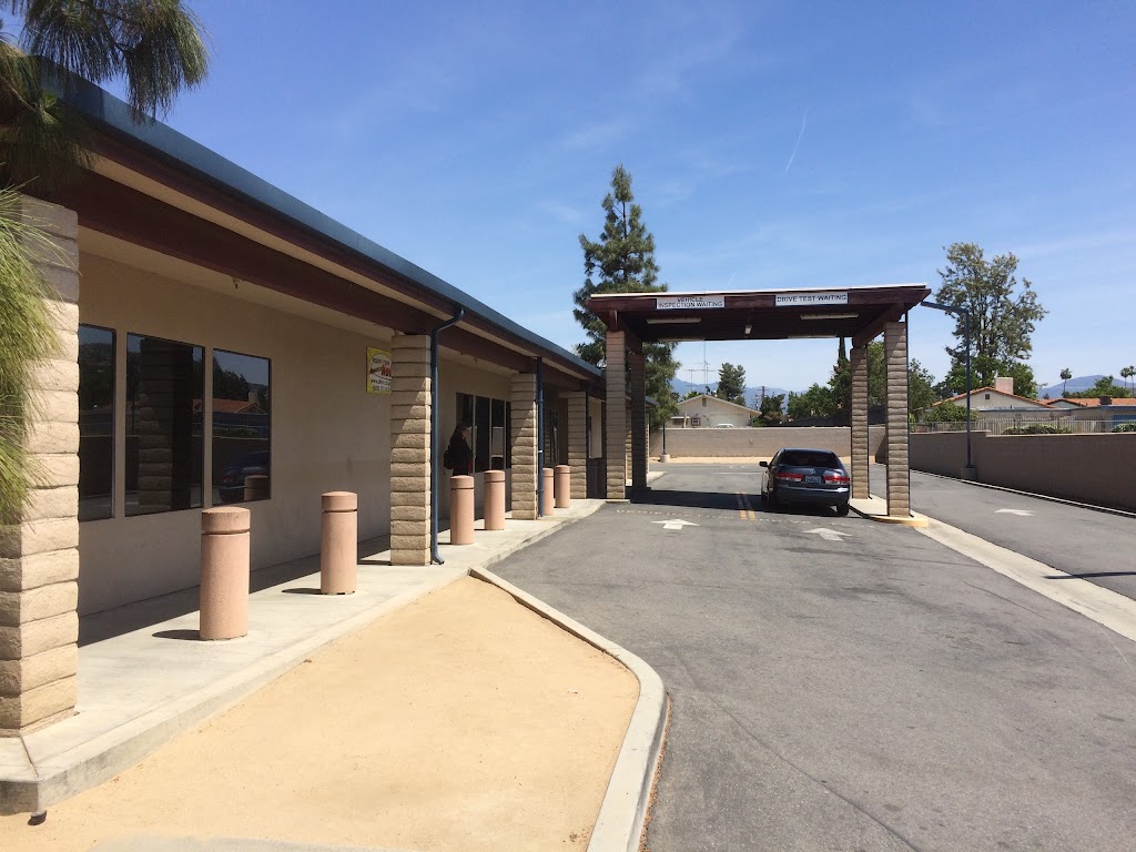 Hemet DMV | 1200 S State St, Hemet, CA 92543, USA | Phone: (800) 777-0133