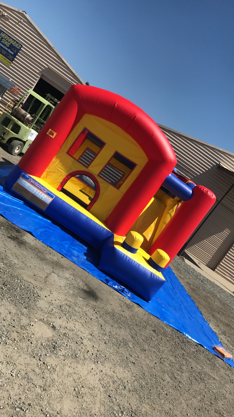 H&S Bounce & Party Supplies | 1375 Echo Ln, Hanford, CA 93230, USA | Phone: (559) 794-4653