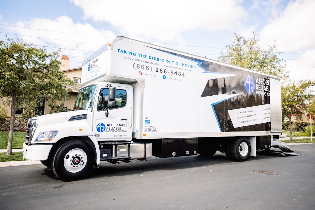 Affordable Reliable Moving Company | 2323 Main St, Irvine, CA 92614, USA | Phone: (888) 266-9484