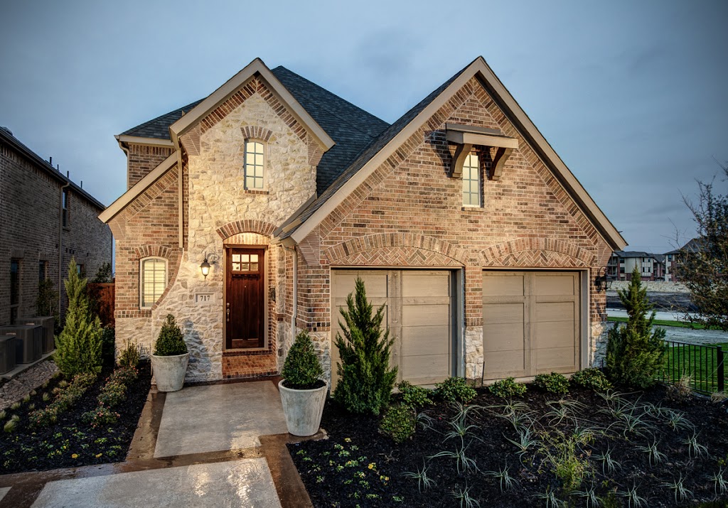 Cottages at the Realm (Castle Hills) | 4440 TX-121, Lewisville, TX 75056, USA | Phone: (972) 367-0381