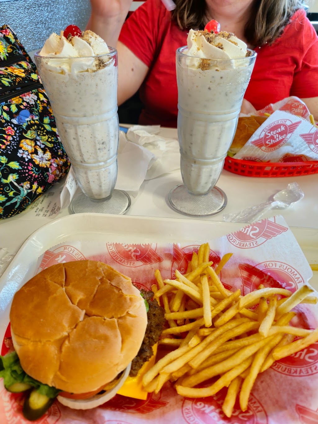 Steak n Shake | 6786 Applewood Blvd, Boardman, OH 44512, USA | Phone: (330) 965-0753