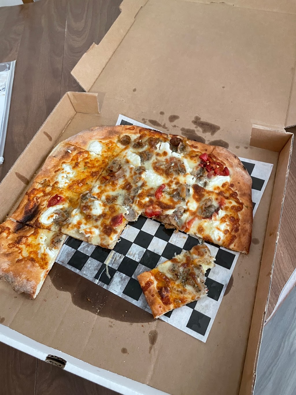 Russos New York Pizzeria & Italian Kitchen - Sienna Plantation | 10350 Hwy 6 G, Missouri City, TX 77459 | Phone: (281) 431-6637