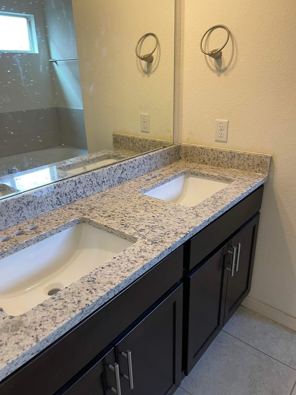 WALLACE GRANITE | 12224 Roxie Dr, Austin, TX 78729, USA | Phone: (512) 680-7578