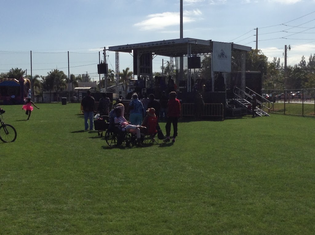 OB Johnson Park | 1000 NW 8th Ave, Hallandale Beach, FL 33009, USA | Phone: (954) 457-1460