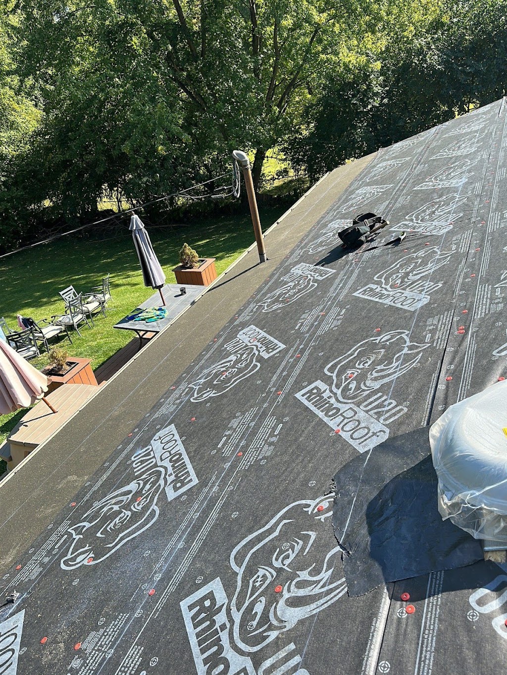 WIW Roofing | 4120 W Franklin St Suite 100, Bellbrook, OH 45305, USA | Phone: (937) 729-3873