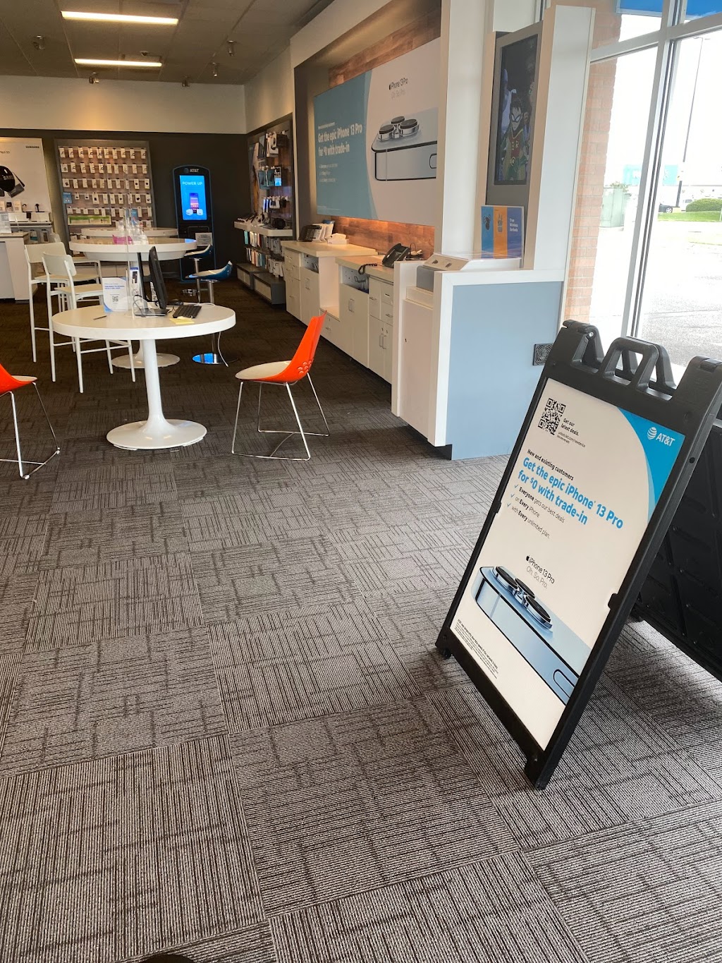 AT&T Store | 11661 E Kellogg Ave Suite 101, Wichita, KS 67207, USA | Phone: (316) 683-6024