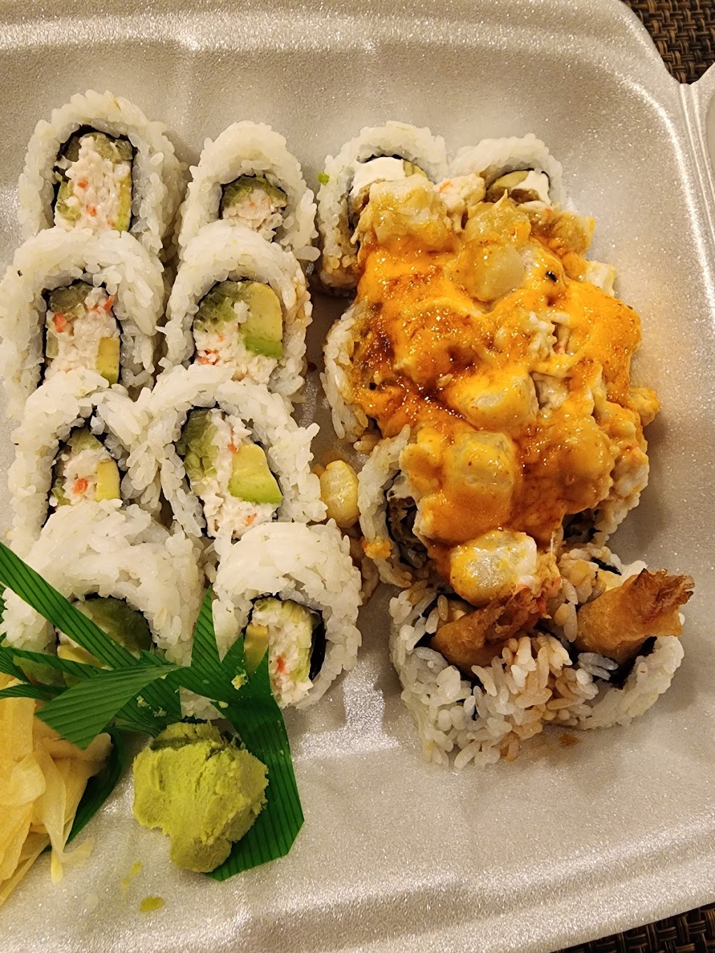 OAKA Sushi House Las Vegas | 9285 S Cimarron Rd # 100, Las Vegas, NV 89178, USA | Phone: (702) 269-1615