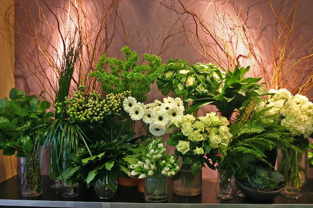 Flowers & More Design Studio | 1075 Main St, Walpole, MA 02081, USA | Phone: (508) 668-5222