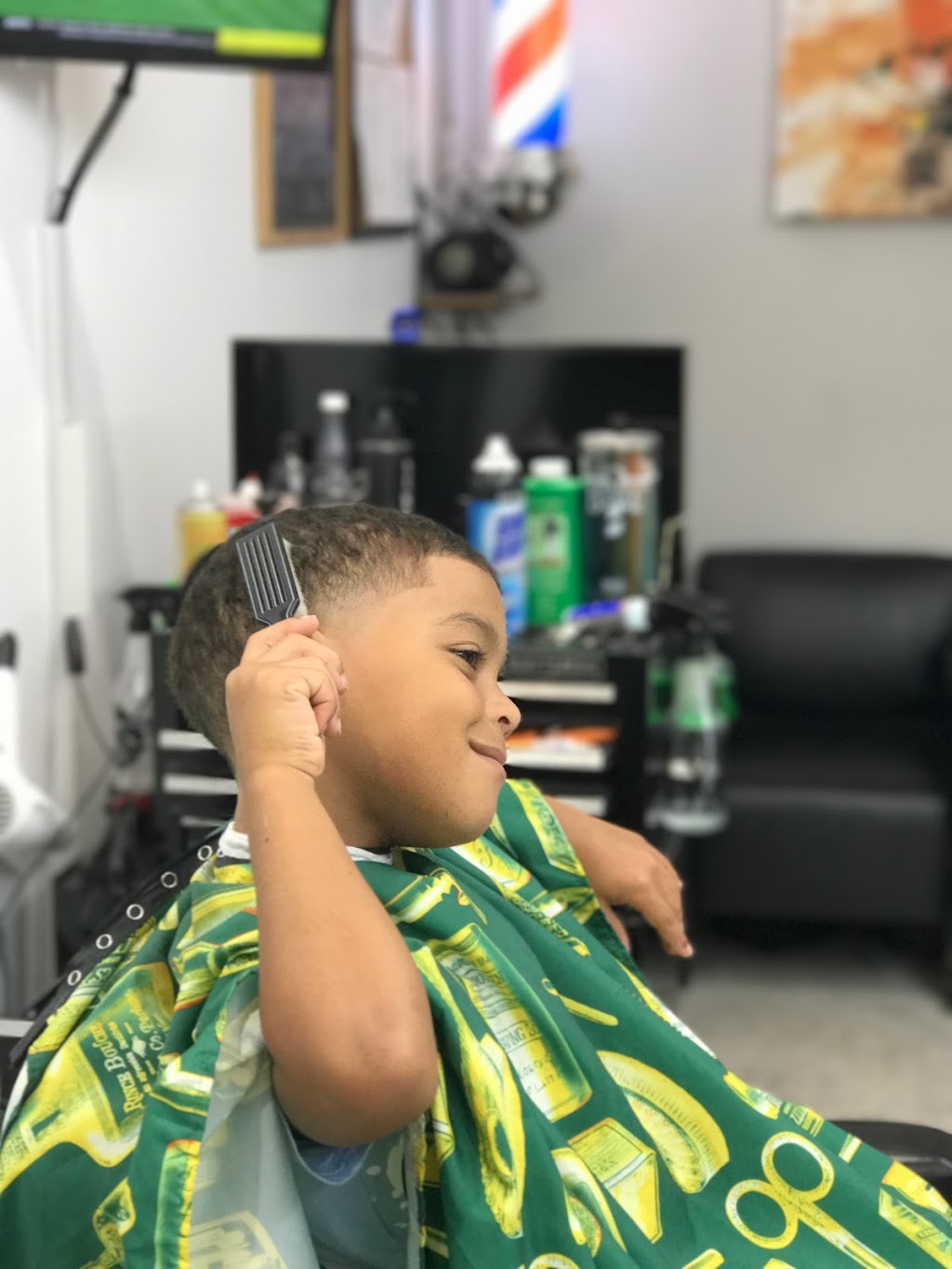 EliasEliteCuts | 5515 N Fry Rd suite G, Katy, TX 77449, USA | Phone: (832) 863-0690