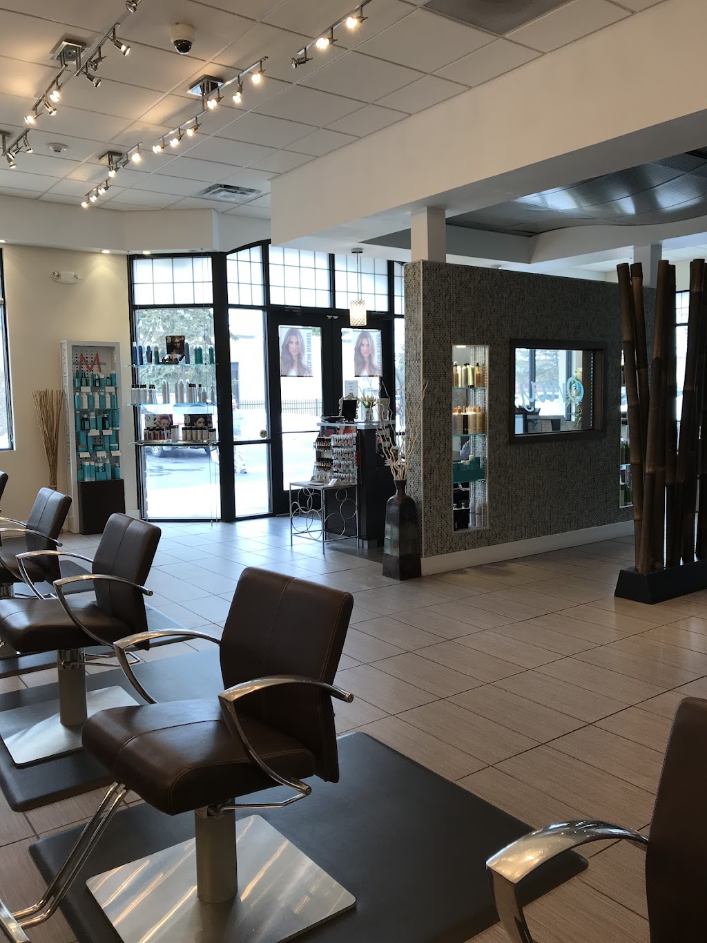 Salon Onaj | 112 Wolf Rd, Albany, NY 12205, USA | Phone: (518) 512-5182