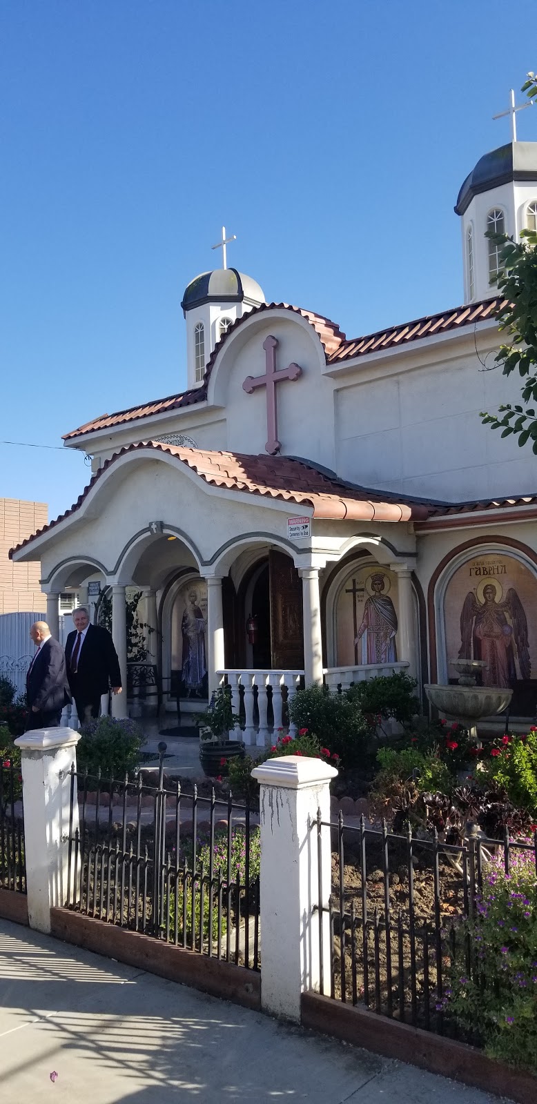 Saints Archangels Romanian Orthodox Church | 4102 Hickman Dr, Torrance, CA 90504, USA | Phone: (310) 214-8336