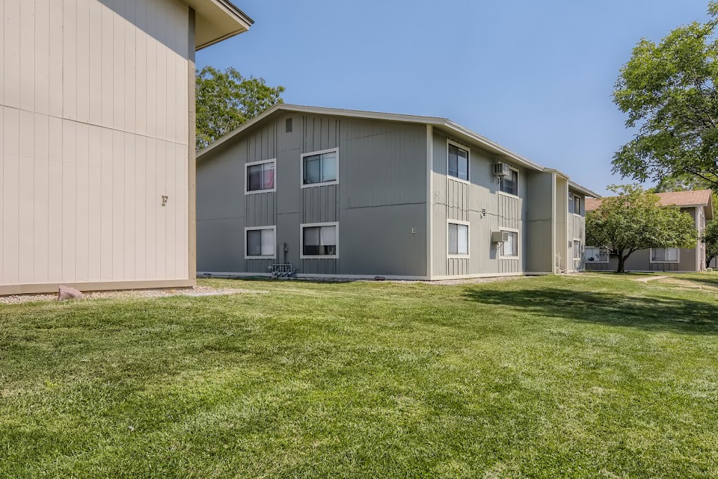 Country Green Apartments | 3065 US-50, Cañon City, CO 81212, USA | Phone: (719) 285-4012