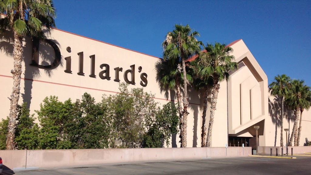Dillards | 4550 N Oracle Rd, Tucson, AZ 85705, USA | Phone: (520) 293-4550