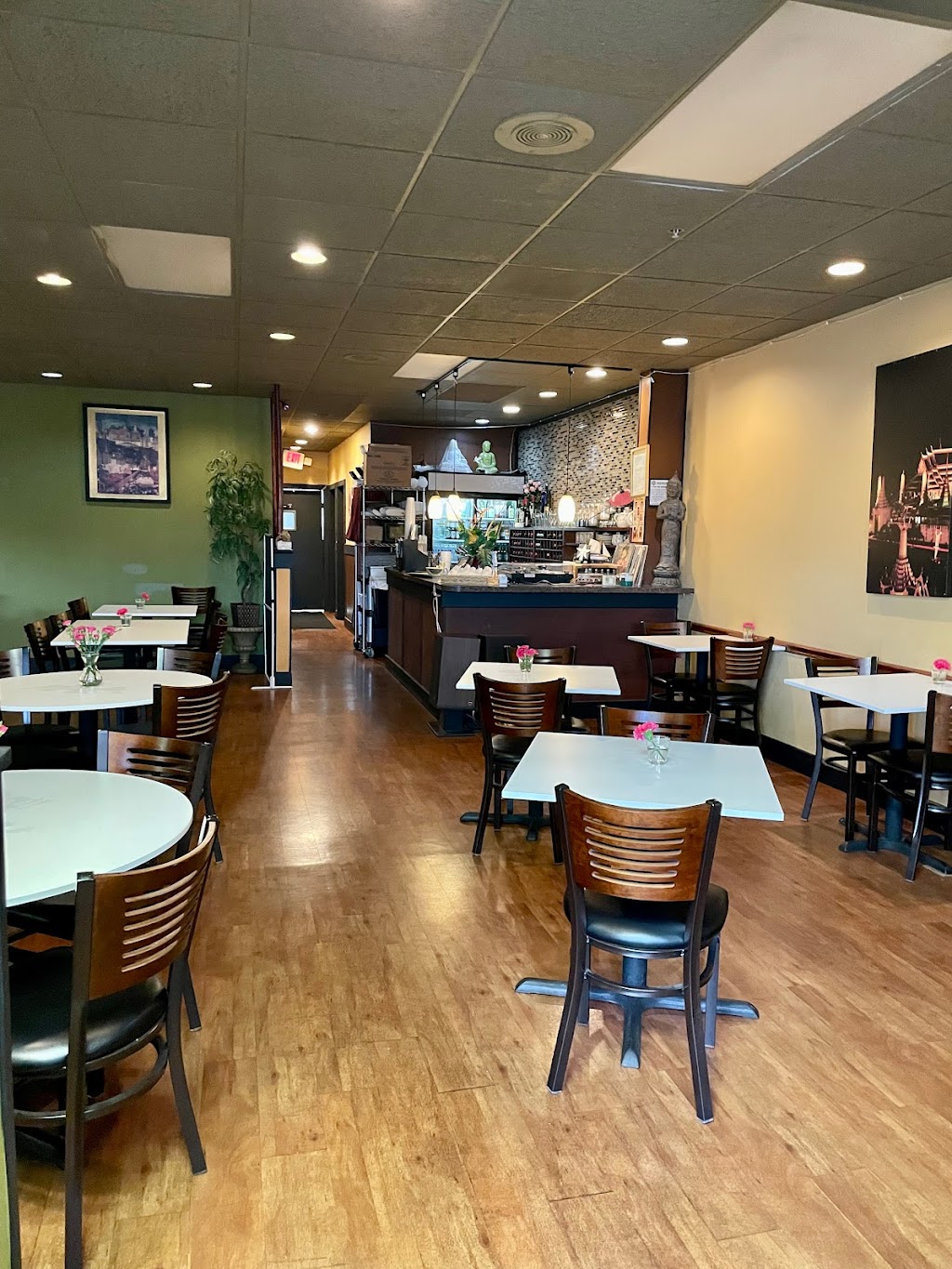 Thai Silver Spoon | 249 W Central Ave, Springboro, OH 45066, USA | Phone: (937) 550-9214