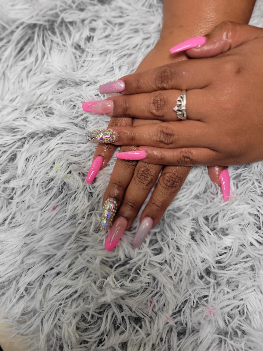 iLove VIP Nails & Spa | 2805 Walters Ln, District Heights, MD 20747, USA | Phone: (240) 704-0454