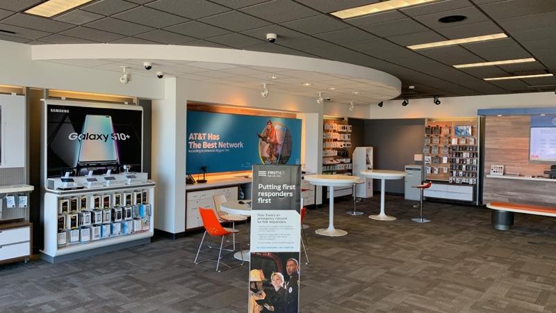 AT&T Store | 6294 Mayfield Rd, Mayfield Heights, OH 44124, USA | Phone: (440) 525-2565