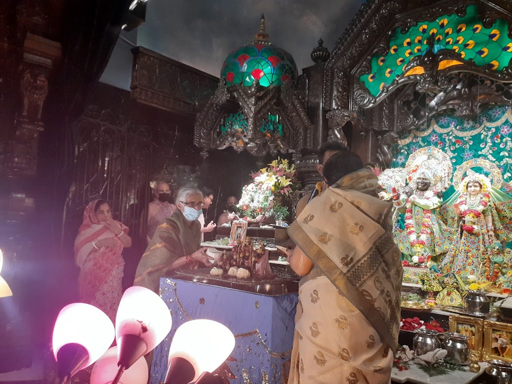 Radha Kalachandji Temple | 5430 Gurley Ave, Dallas, TX 75223, USA | Phone: (214) 827-6333