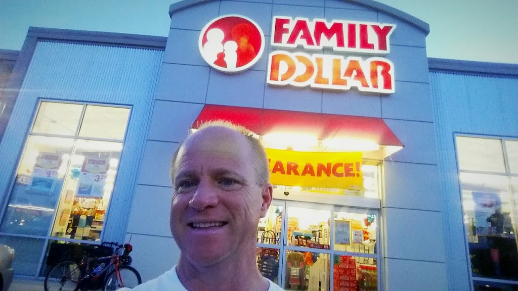 Family Dollar | 669 E 3rd St, Jackson, GA 30233, USA | Phone: (470) 251-6225