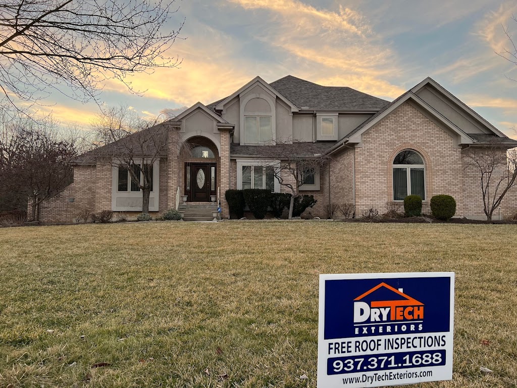 Roofing by DryTech Exteriors | 3036 Far Hills Ave, Dayton, OH 45429, USA | Phone: (937) 787-5931