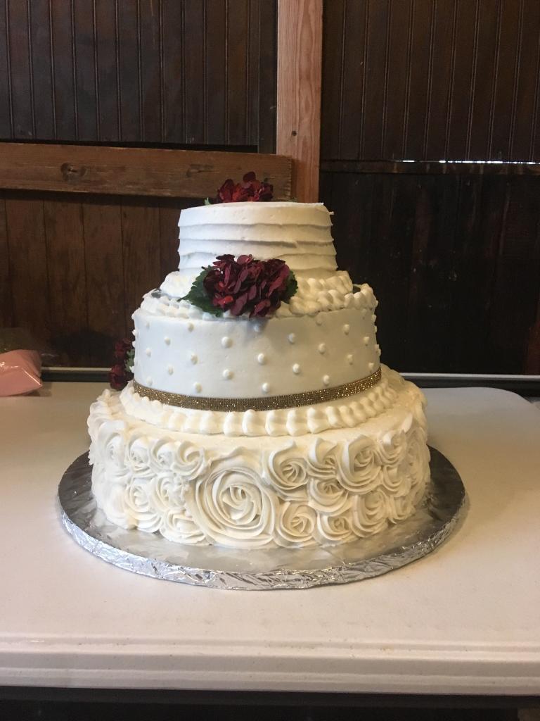 Cakes by Maria & Joe | 34522 Lakeshore Blvd, Eastlake, OH 44095, USA | Phone: (440) 829-3525 Cakes by Maria & Joe | 34522 Lakeshore Blvd, Eastlake, OH 44095, USA | Phone: (440) 829-3525