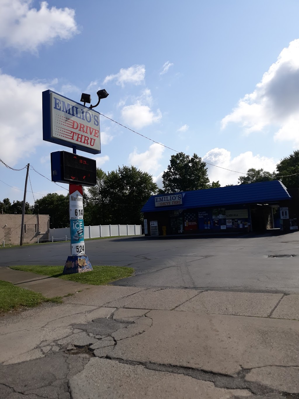 Emilios Drive Thru | 1255 S Raccoon Rd, Austintown, OH 44515, USA | Phone: (330) 793-9912