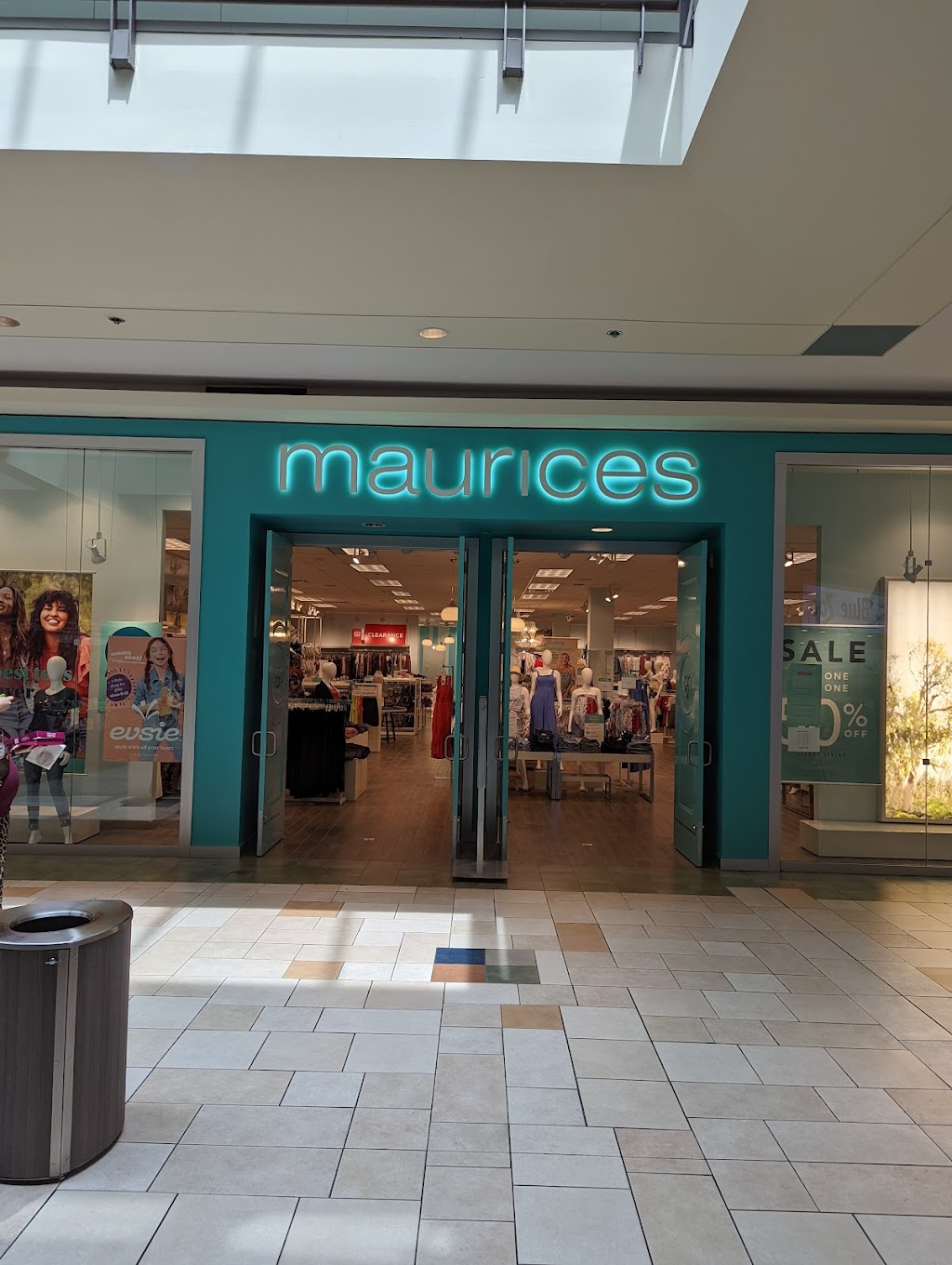 Maurices | 520 S Bryant Ave, Edmond, OK 73034, USA | Phone: (405) 341-2851