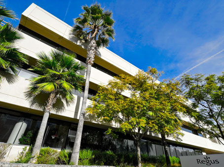 Office Space for Rent in Santa Monica | 2500 Broadway f125, Santa Monica, CA 90404 | Phone: (888) 518-9168