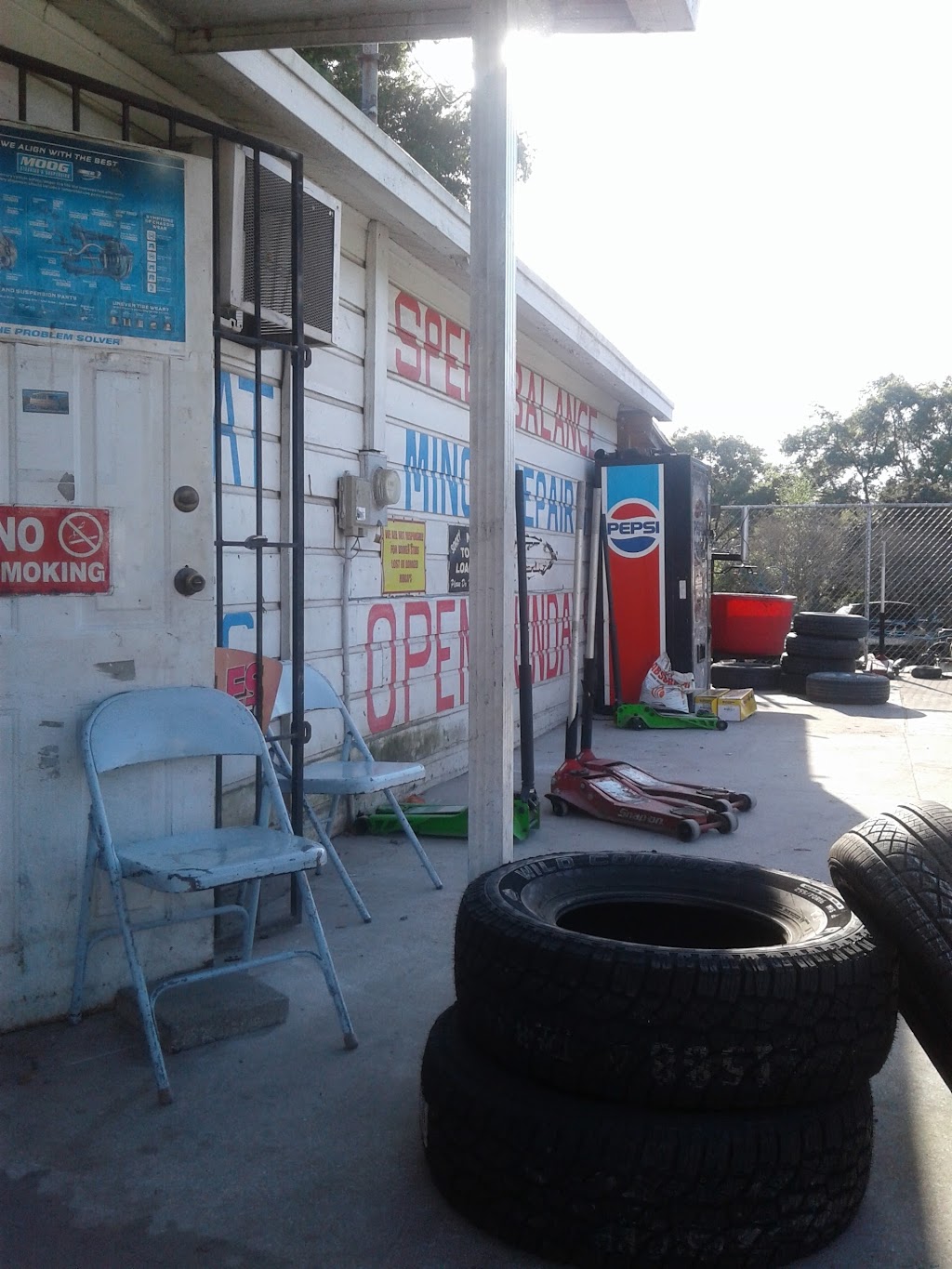 Alex Tires &wheels | 18941 US-301, Dade City, FL 33523 | Phone: (352) 523-1605