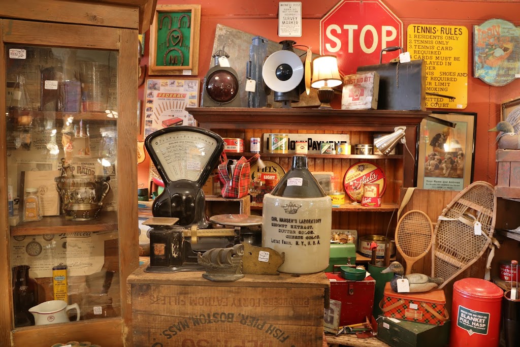 Gruene Antique Co | 1607 Hunter Rd, New Braunfels, TX 78130, USA | Phone: (830) 629-7781