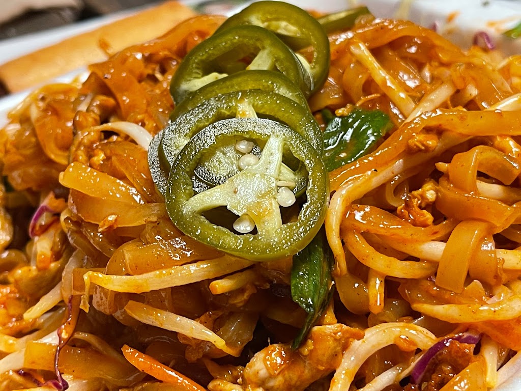 Bangkok Spice Thai Cuisine | 5031 East Orangethorpe Avenue # E suiteE, Anaheim, CA 92807 | Phone: (714) 777-1583