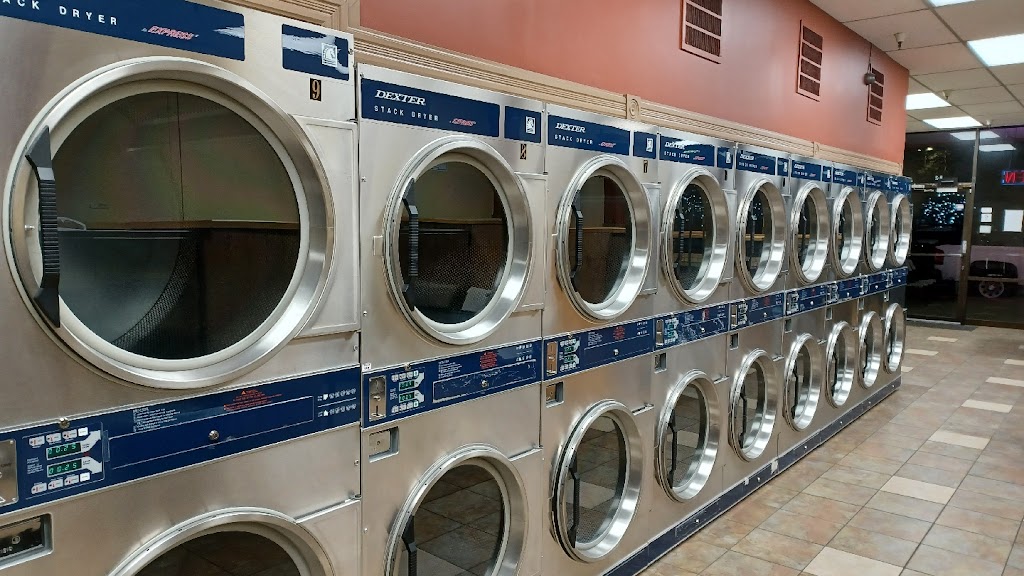 Mountlake Laundromat | 22803 44th Ave W Unit B2, Mountlake Terrace, WA 98043, USA | Phone: (425) 971-1515