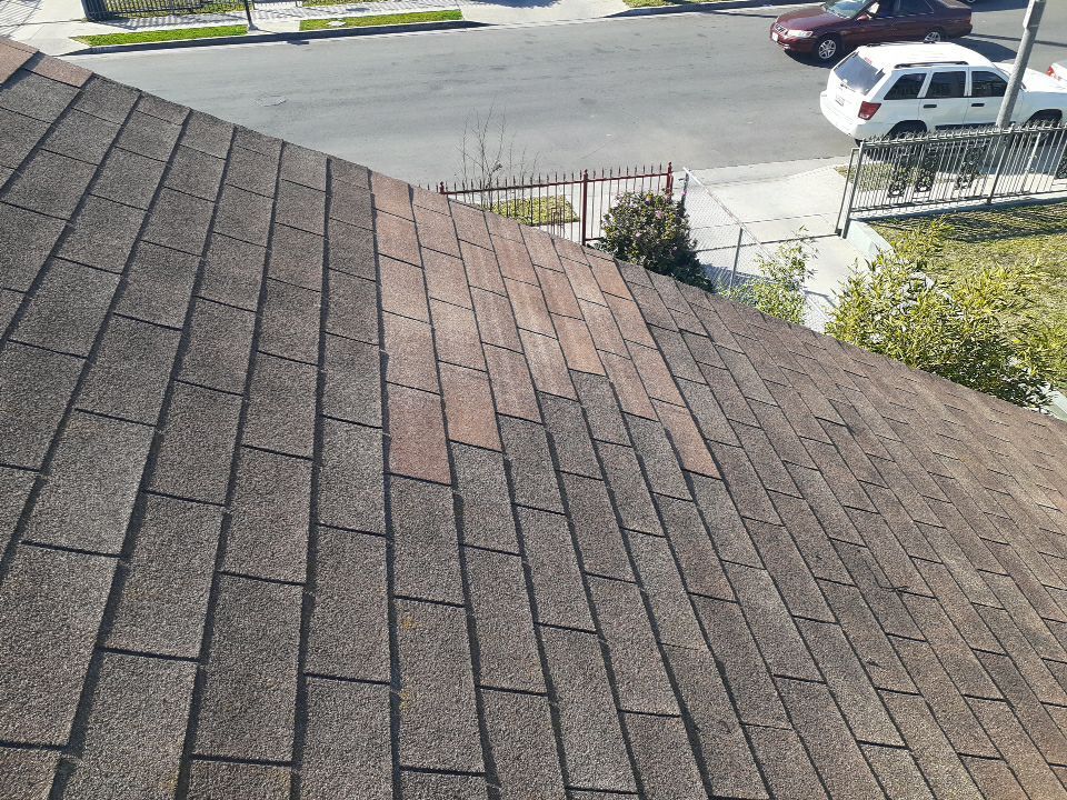 Roof Repair Specialist | 1061 N Victory Pl, Burbank, CA 91502, USA | Phone: (626) 624-4897