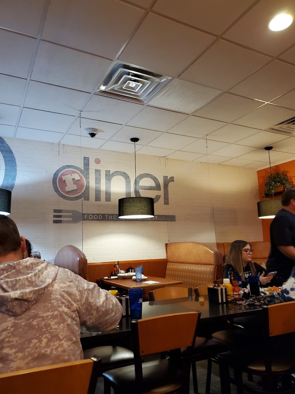 R Diner | 723 S Monroe St, Monroe, MI 48161, USA | Phone: (734) 457-9888