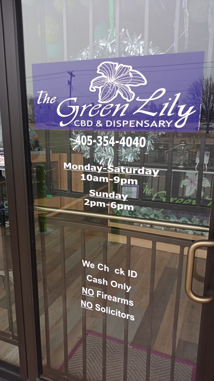 The Green Lily CBD & Dispensary | 355 E Main St, Yukon, OK 73099, USA | Phone: (405) 354-4040