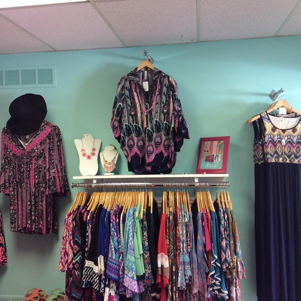 Sandis Styles Fashion Boutique | 648 Point Pleasant Rd, Eminence, KY 40019, USA | Phone: (502) 593-5310