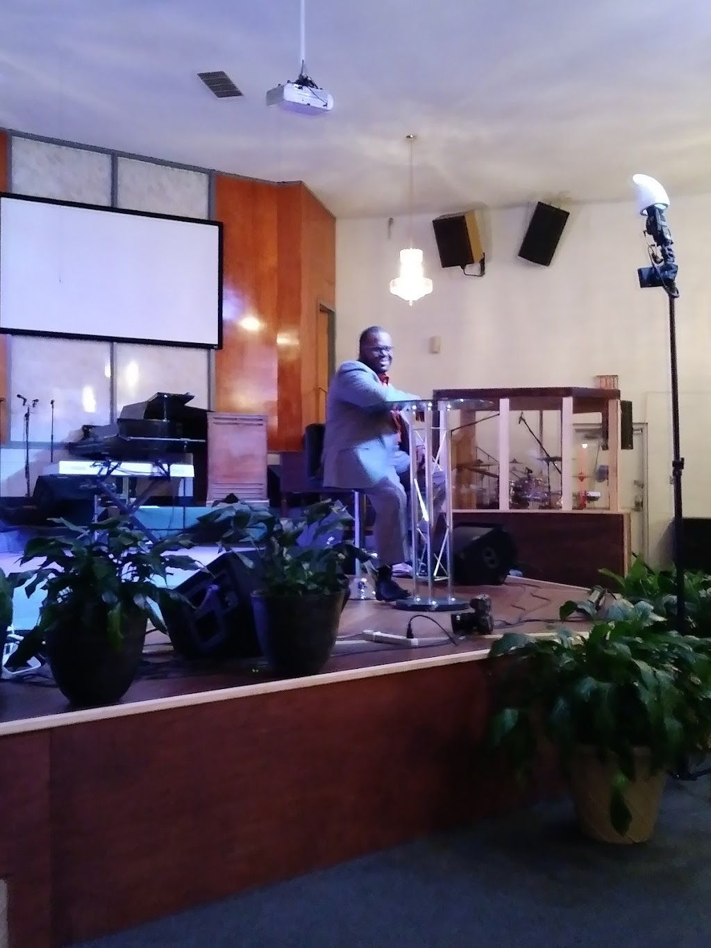 Williams Chapel Missionary Church | Benson St, Detroit, MI 48207, USA | Phone: (313) 579-0875