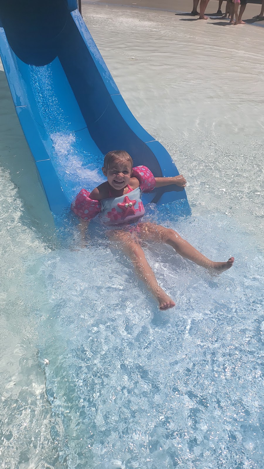 Pawnee Plunge Water Park | 560 33rd Ave, Columbus, NE 68601, USA | Phone: (402) 562-4269