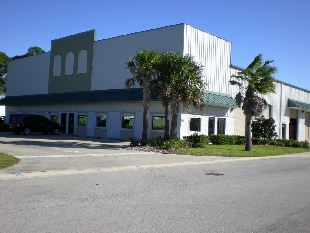 J & M Moving & Storage | 700 Oak Heights Ct, Port Orange, FL 32127, USA | Phone: (386) 761-6181
