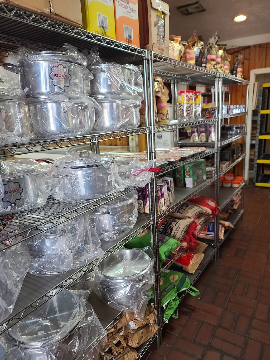 Al Yasmeen Food Mart | 6700 Strawberry Ln, Louisville, KY 40214 | Phone: (502) 714-2547