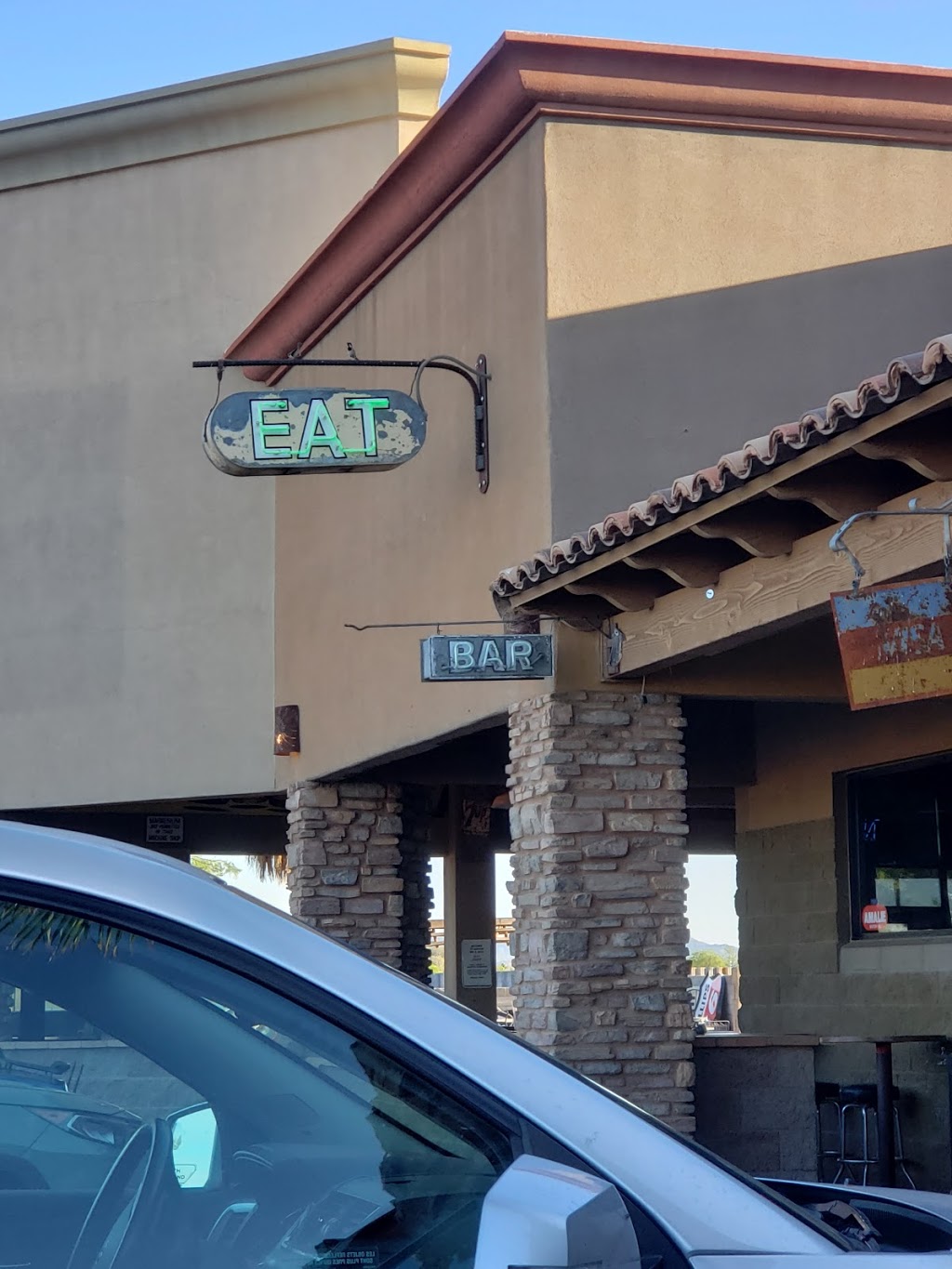 Raceway Bar and Grill | 49237 W Papago Rd #7, Maricopa, AZ 85139, USA | Phone: (520) 568-0808