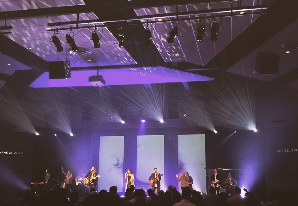 Crossroads Church Woodbury Campus | 5900 Woodbury Dr, Woodbury, MN 55129, USA | Phone: (651) 294-7700