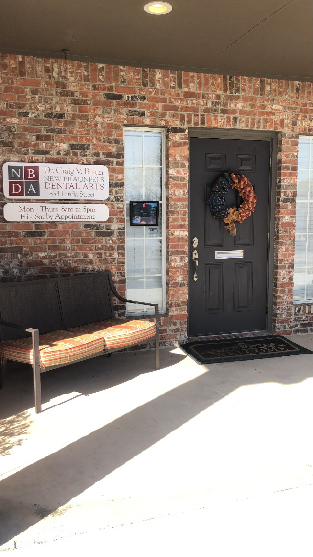 New Braunfels Dental Arts | 833 Landa St, New Braunfels, TX 78130, USA | Phone: (830) 629-7494