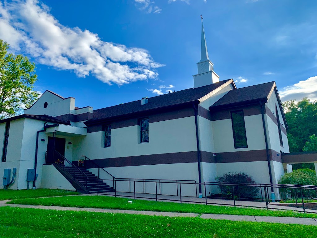 First Baptist Church of Creve | 1553 Creve Coeur Mill Rd, St. Louis, MO 63146, USA | Phone: (314) 434-4625