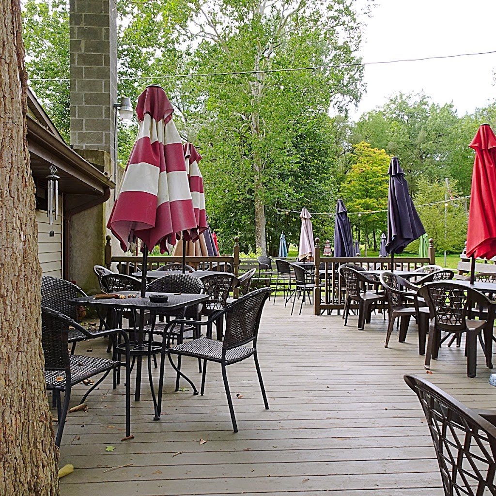 Zoar Valley Tavern and Restaurant | 10711 Hammond Hill Rd, East Otto, NY 14729, USA | Phone: (716) 592-4911