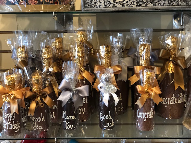 dolce confections | 1319 Broadway, Hewlett, NY 11557, USA | Phone: (516) 374-1940