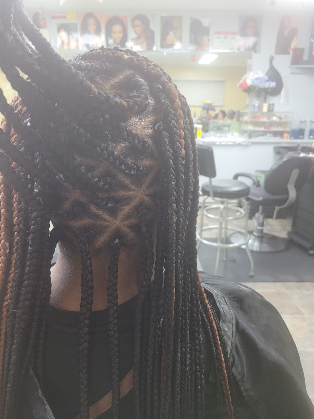 Davi African Hair Braiding | 254 Ruby St, Joliet, IL 60435, USA | Phone: (815) 722-0870