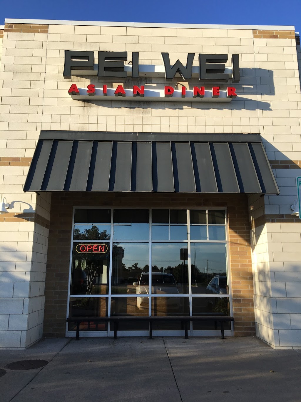 Pei Wei Asian Kitchen | 1141 E 2nd St, Edmond, OK 73034, USA | Phone: (405) 341-6850