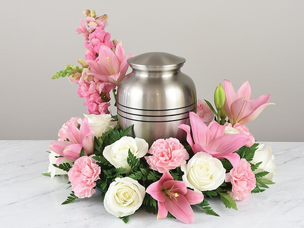 Ogle & Paul R. Young Funeral Home | 5086 College Corner Pike, Oxford, OH 45056, USA | Phone: (513) 523-4411