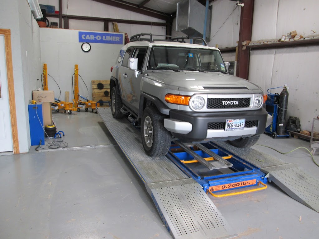 Color Customs Collision | 936 Fort Worth Dr, Denton, TX 76205, USA | Phone: (940) 566-1263