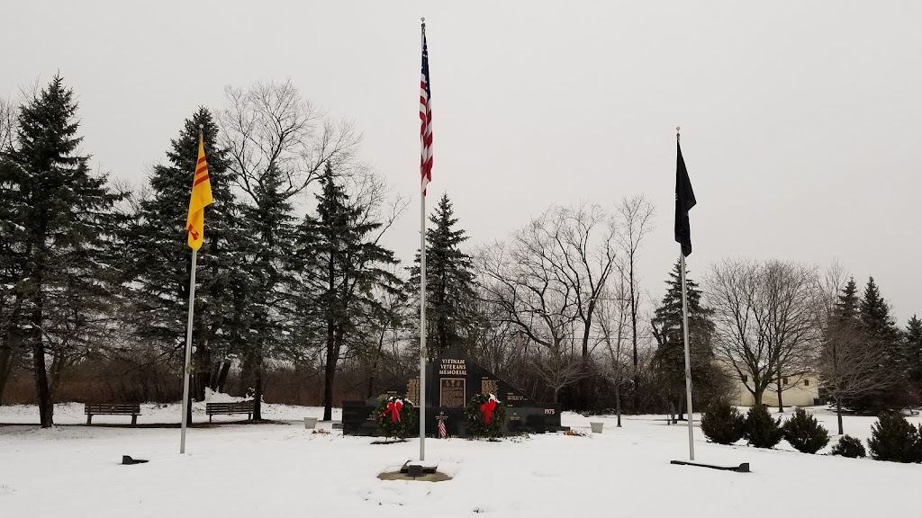 Washtenaw County Vietnam Veterans Memorial | 1944 Veterans Mem Dr, Ypsilanti, MI 48197, USA | Phone: (734) 260-2211